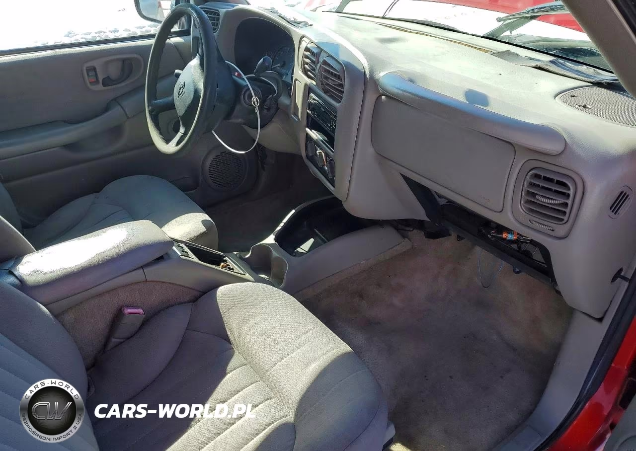 2004 Chev Blazer VIN:1GNCS18X74K125027 - 8
