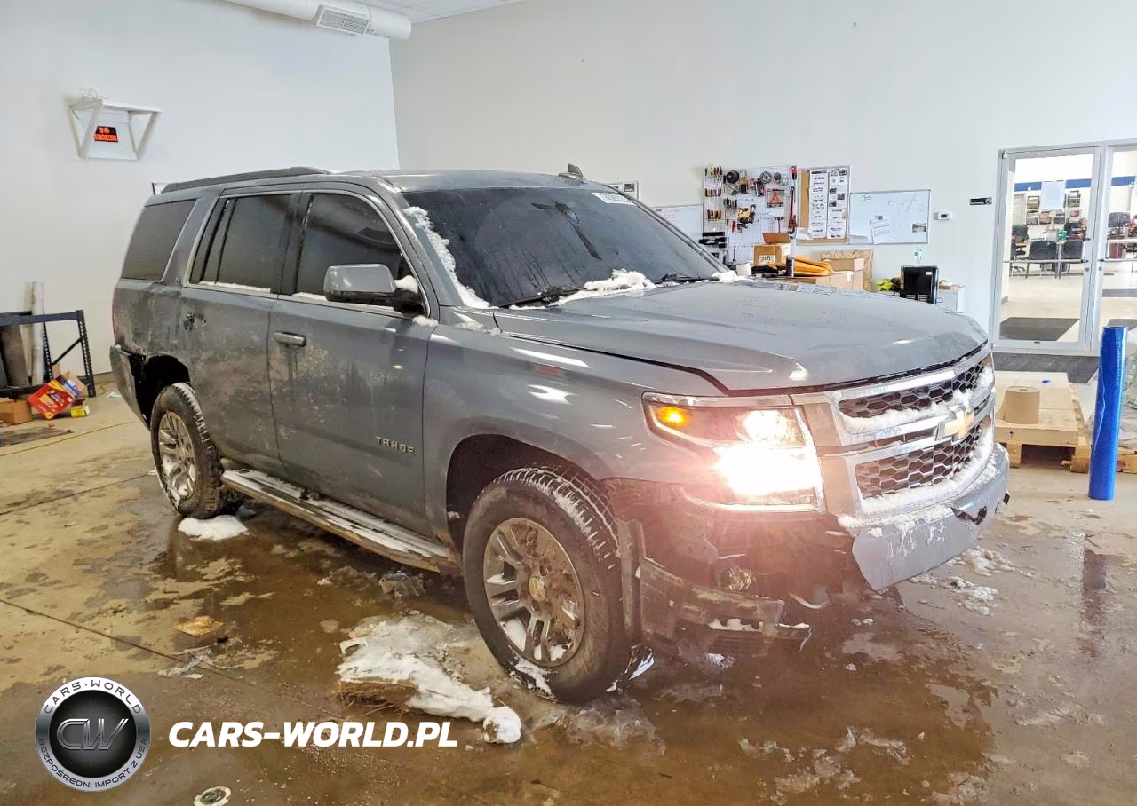 2016 Chevrolet Tahoe K1500 Ls VIN:1GNSKAKC8GR129570 - 4