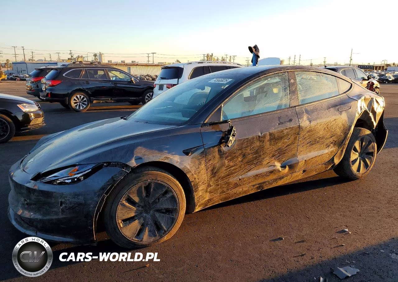 2025 Tesla Model 3