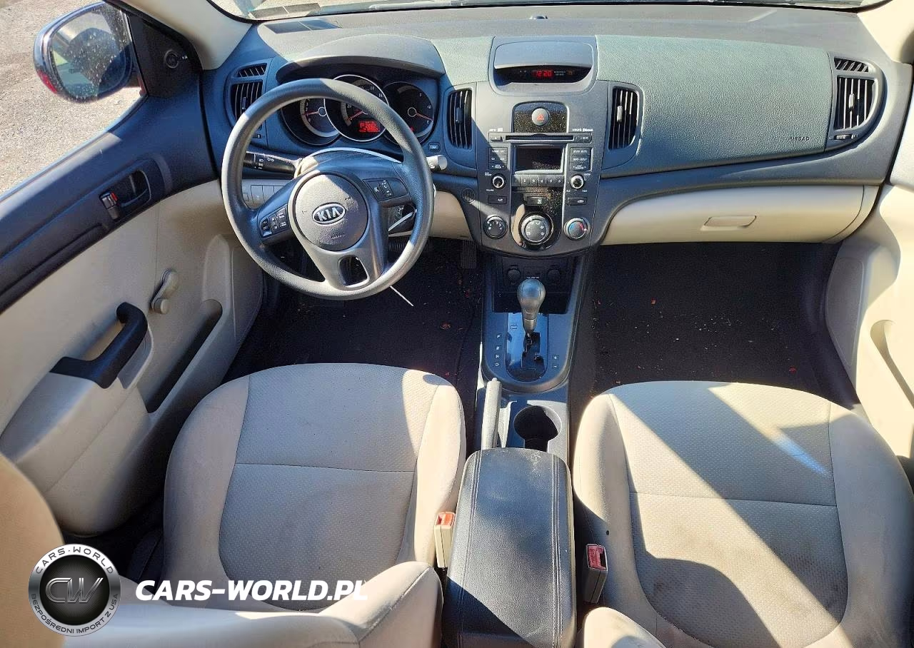 2010 Kia Forte Lx VIN:KNAFT4A29A5109826 - 8