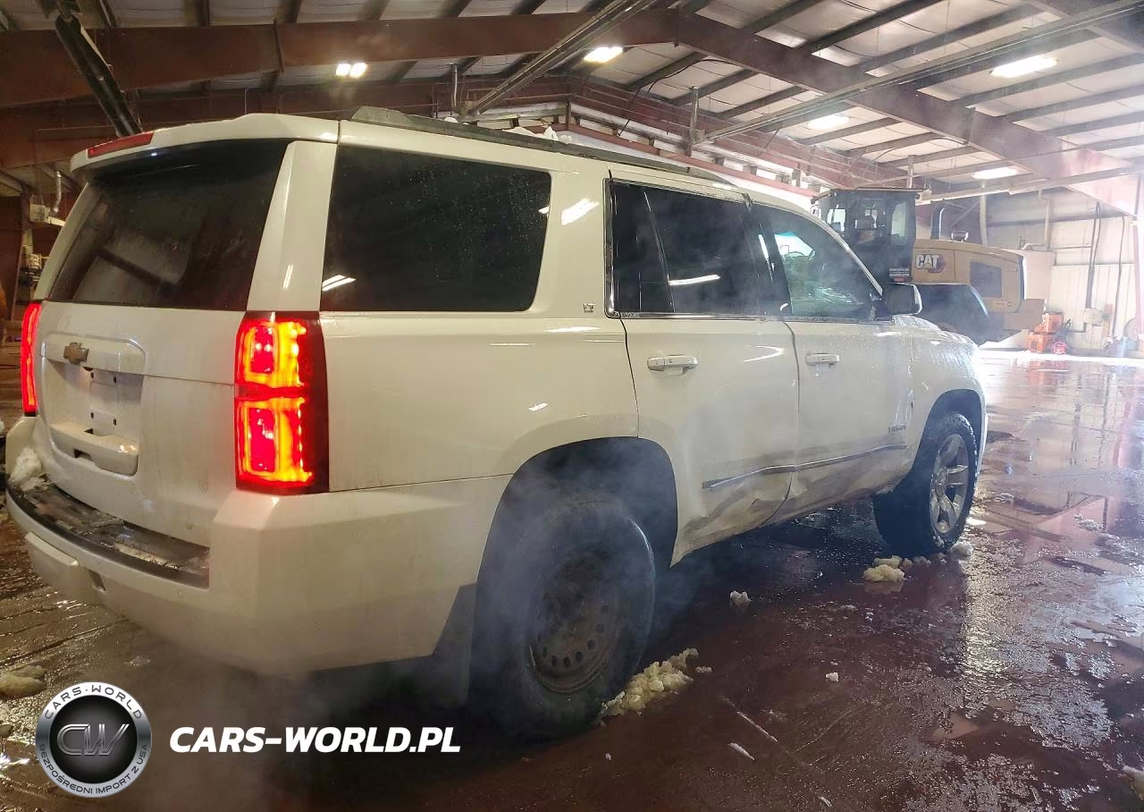 2017 Chevrolet Tahoe K1500 Lt VIN:1GNSKBKC2HR324345 - 3