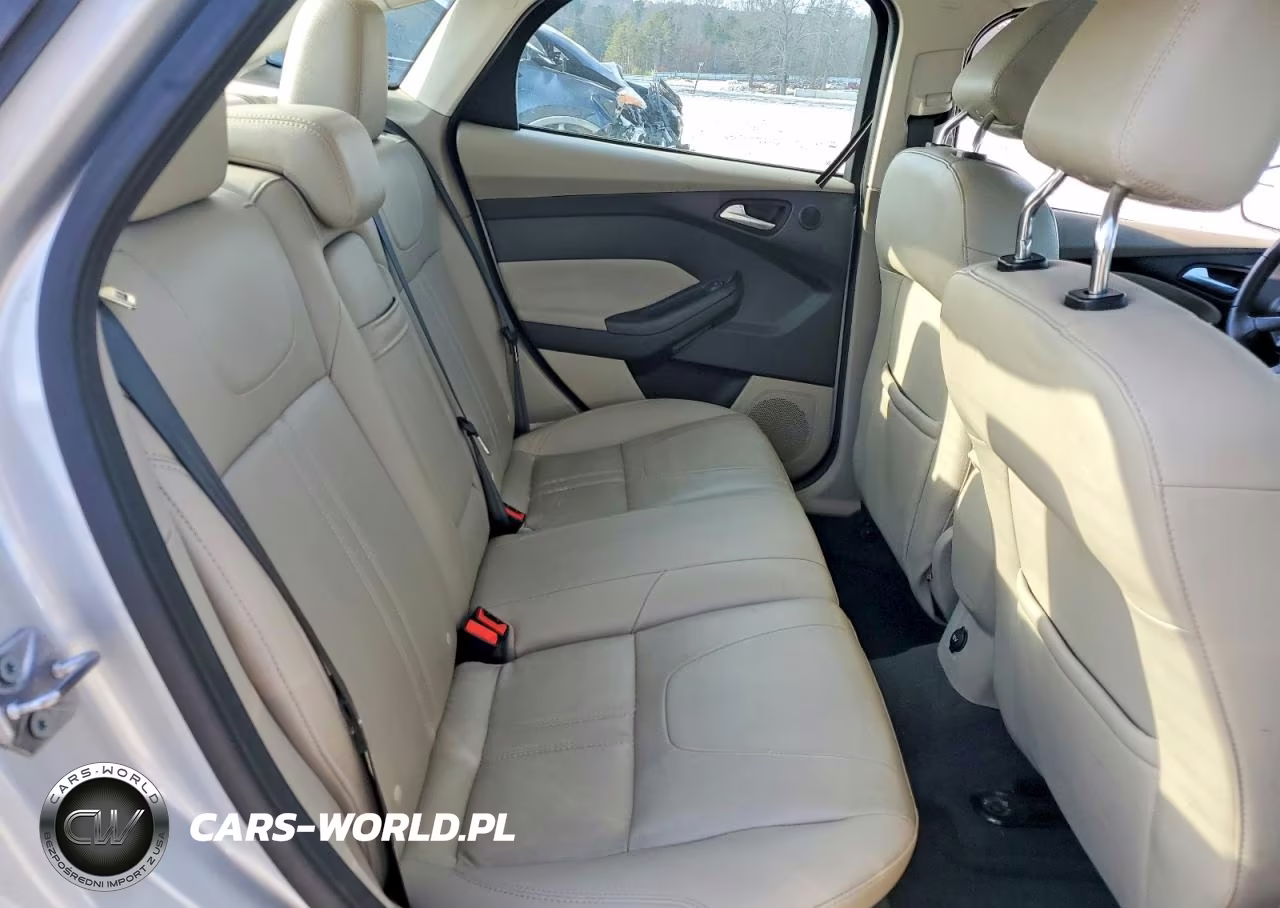 2012 Ford Focus Sel VIN:1FAHP3H23CL129994 - 10