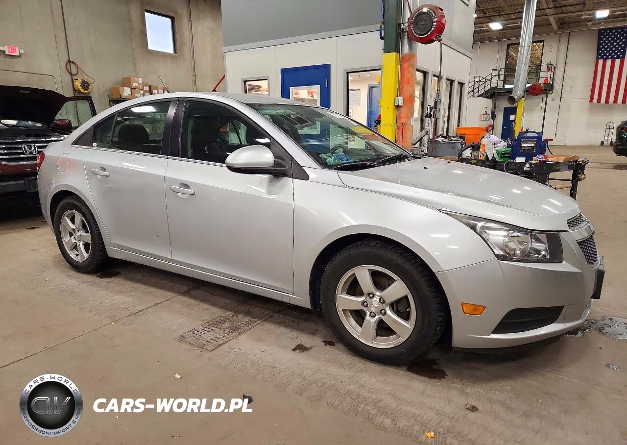 2014 Chevrolet Cruze Lt VIN:1G1PC5SBXE7154742 - 4
