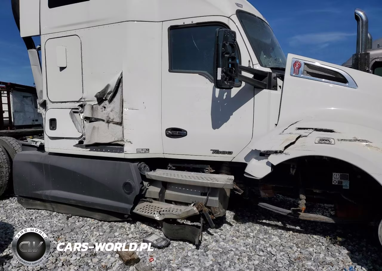 2021 Kenworth Construction T680 VIN:1XKYD49X0MJ459421 - 9