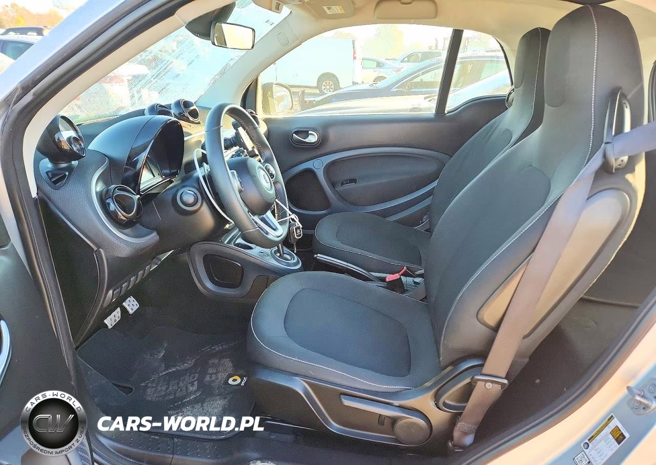2016 Smart Fortwo VIN:WMEFJ5DA8GK072796 - 7