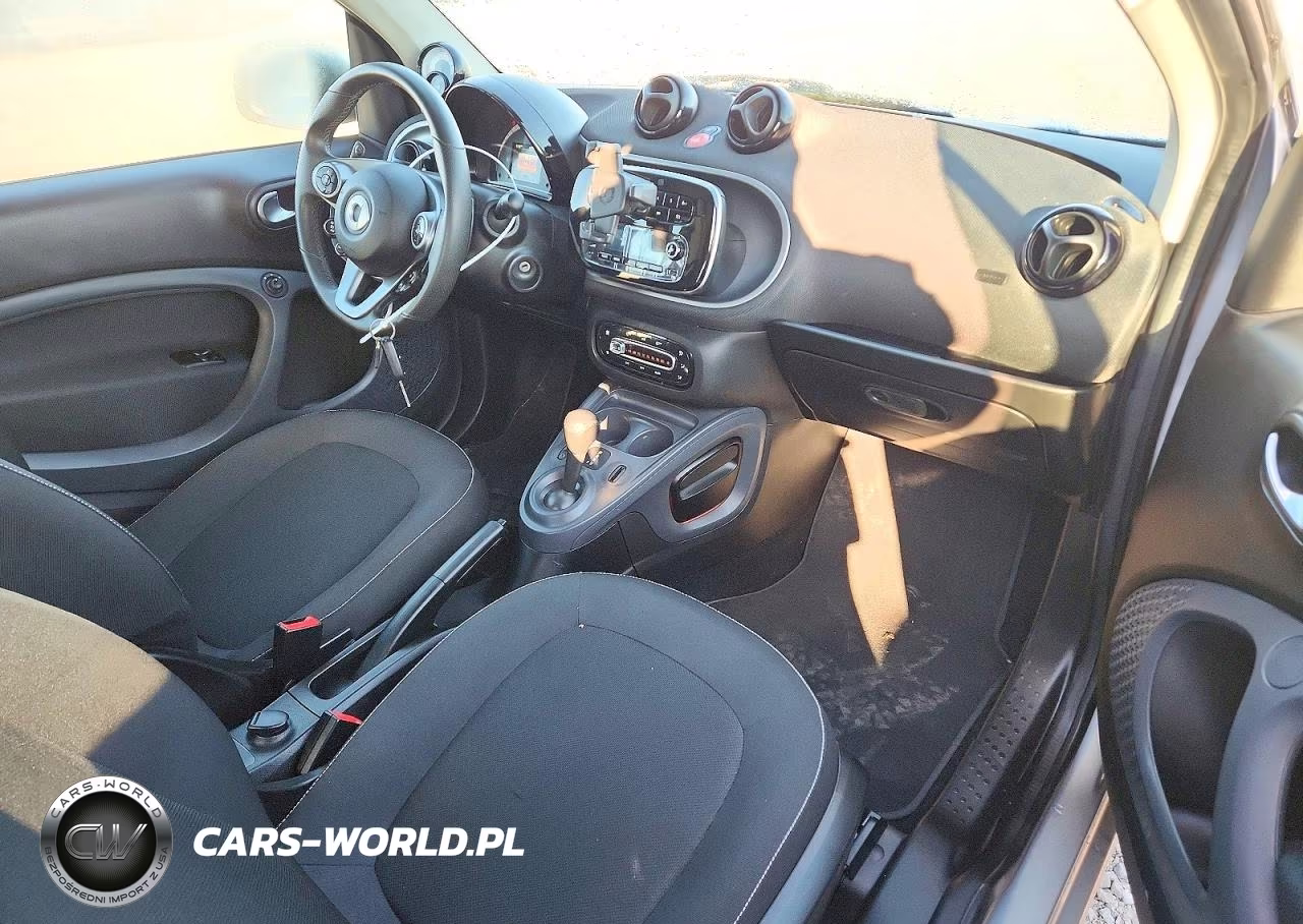 2016 Smart Fortwo VIN:WMEFJ5DA8GK072796 - 8