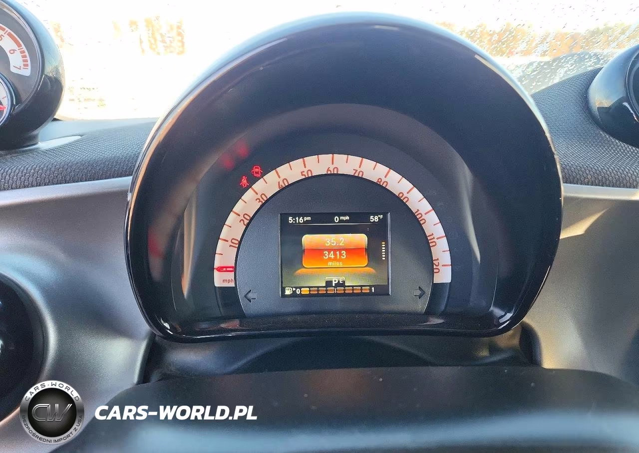 2016 Smart Fortwo VIN:WMEFJ5DA8GK072796 - 9