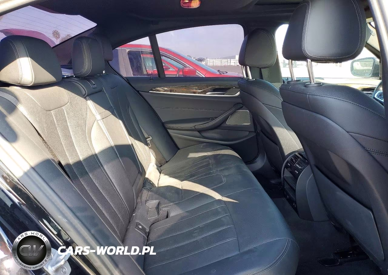 2023 BMW 530E VIN:WBA13AG01PCM05474 - 10