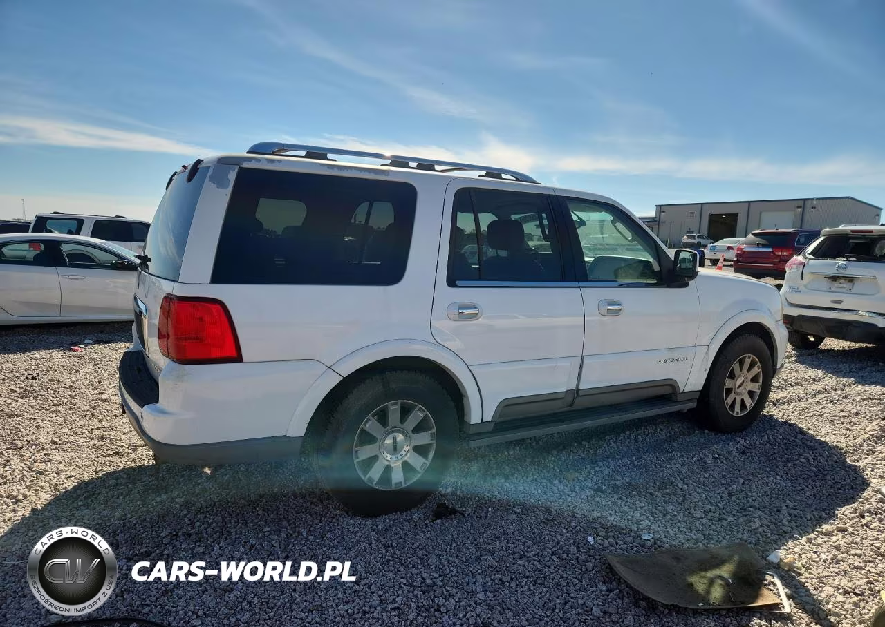 2003 Lincoln Navigator VIN:5LMFU27R53LJ47165 - 3