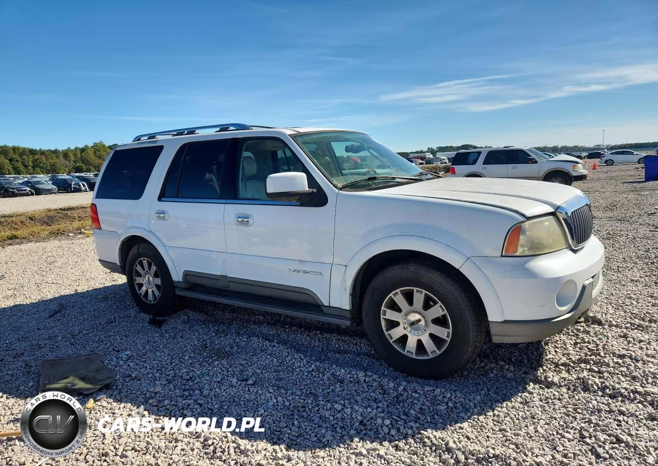 2003 Lincoln Navigator VIN:5LMFU27R53LJ47165 - 4