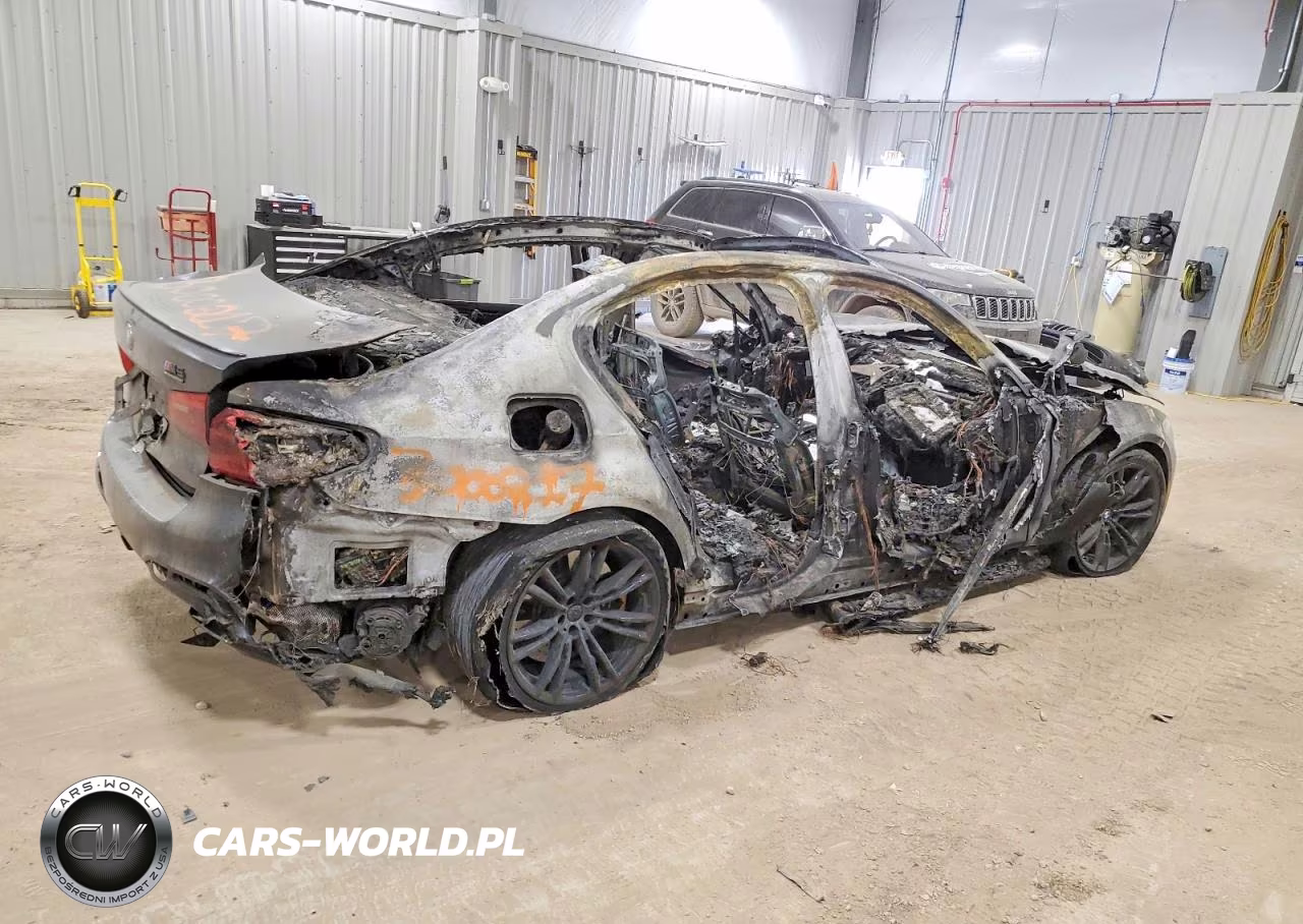 2020 BMW M5 Base VIN:WBSJF0C09LCE86479 - 3