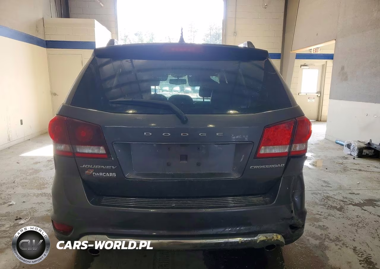 2018 Dodge Journey Crossroad VIN:3C4PDDGG6JT296787 - 6