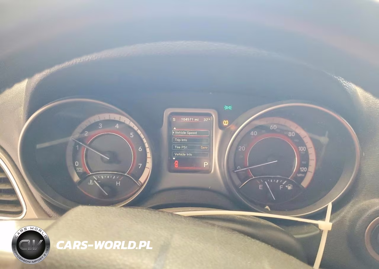 2018 Dodge Journey Crossroad VIN:3C4PDDGG6JT296787 - 9