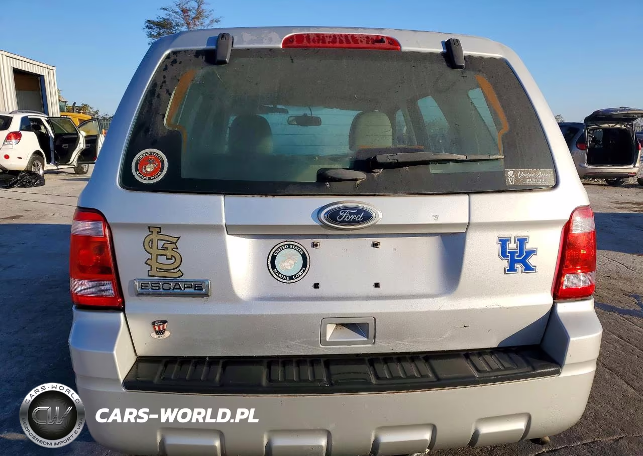 2011 Ford Escape Xls VIN:1FMCU0C73BKC41466 - 6
