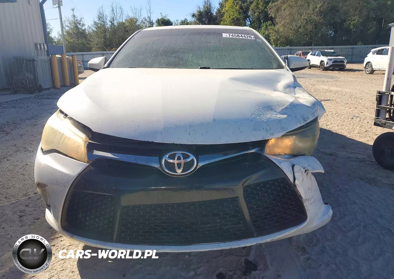 2016 Toyota Camry Se VIN:4T1BF1FK8GU208843 - 5