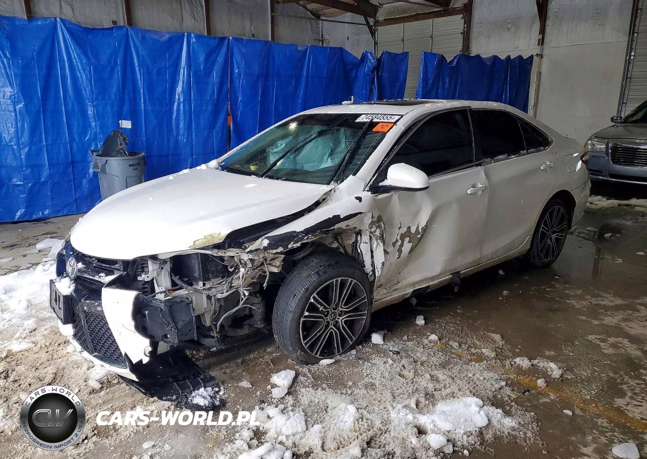 2016 Toyota Camry Le