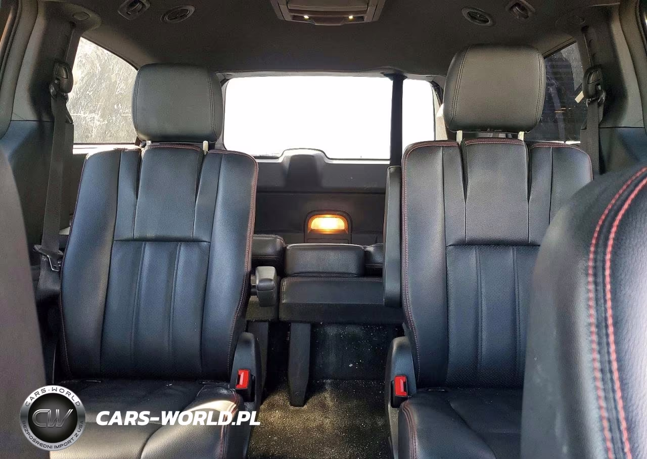 2019 Dodge Grand Caravan Gt VIN:2C4RDGEG2KR654002 - 10