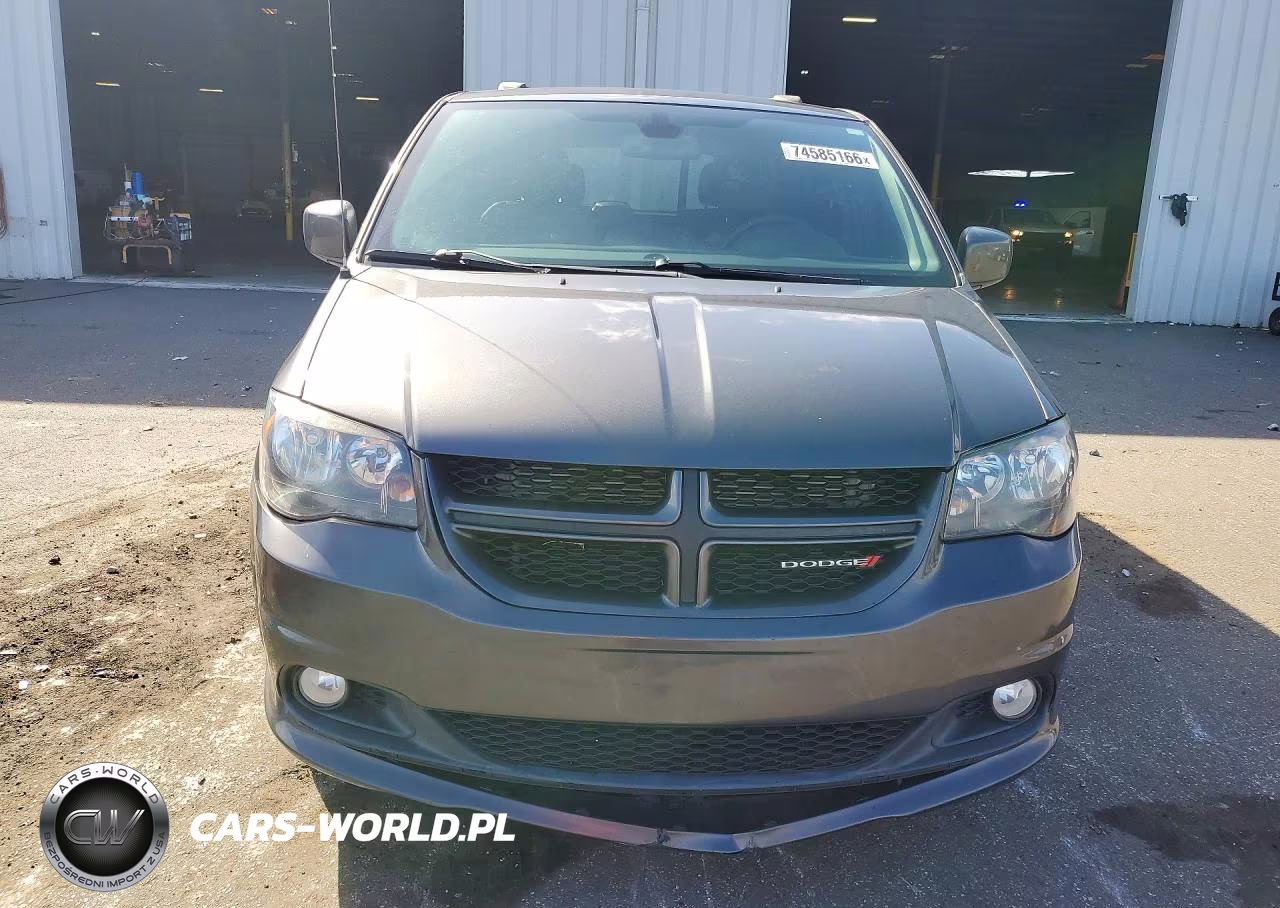 2019 Dodge Grand Caravan Gt VIN:2C4RDGEG2KR654002 - 5