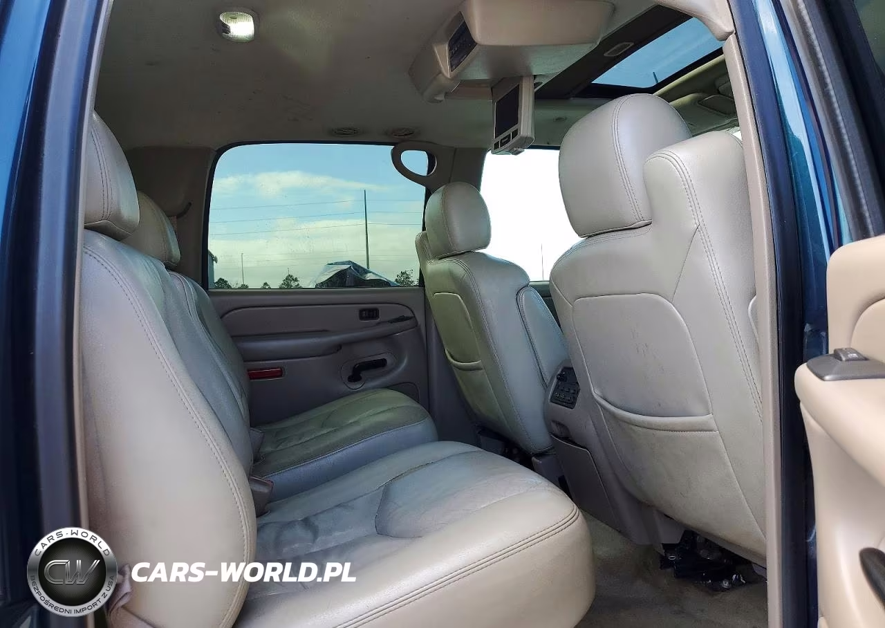 2005 Chevrolet Suburban K1500 VIN:3GNFK16Z85G215698 - 11