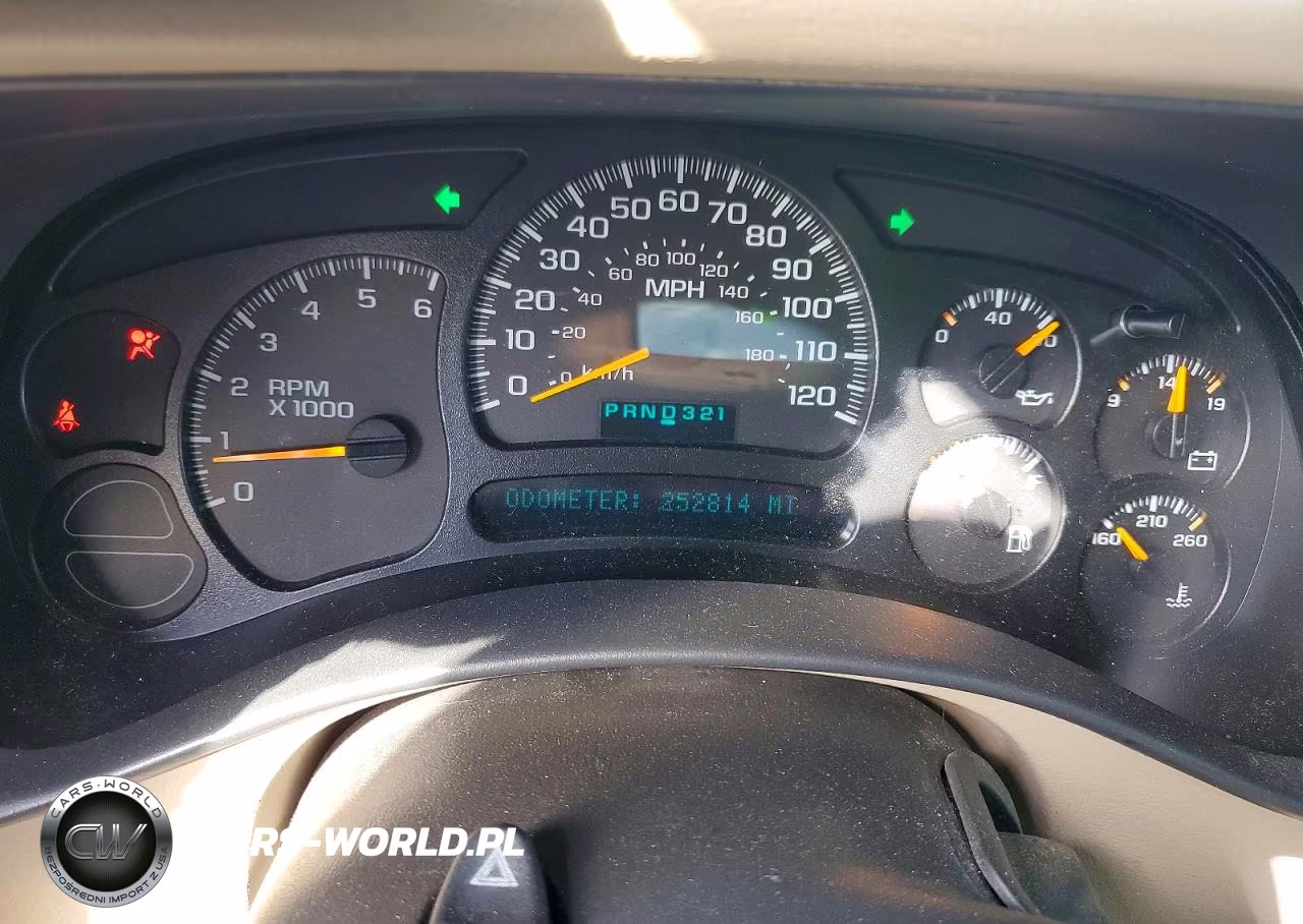 2005 Chevrolet Suburban K1500 VIN:3GNFK16Z85G215698 - 9