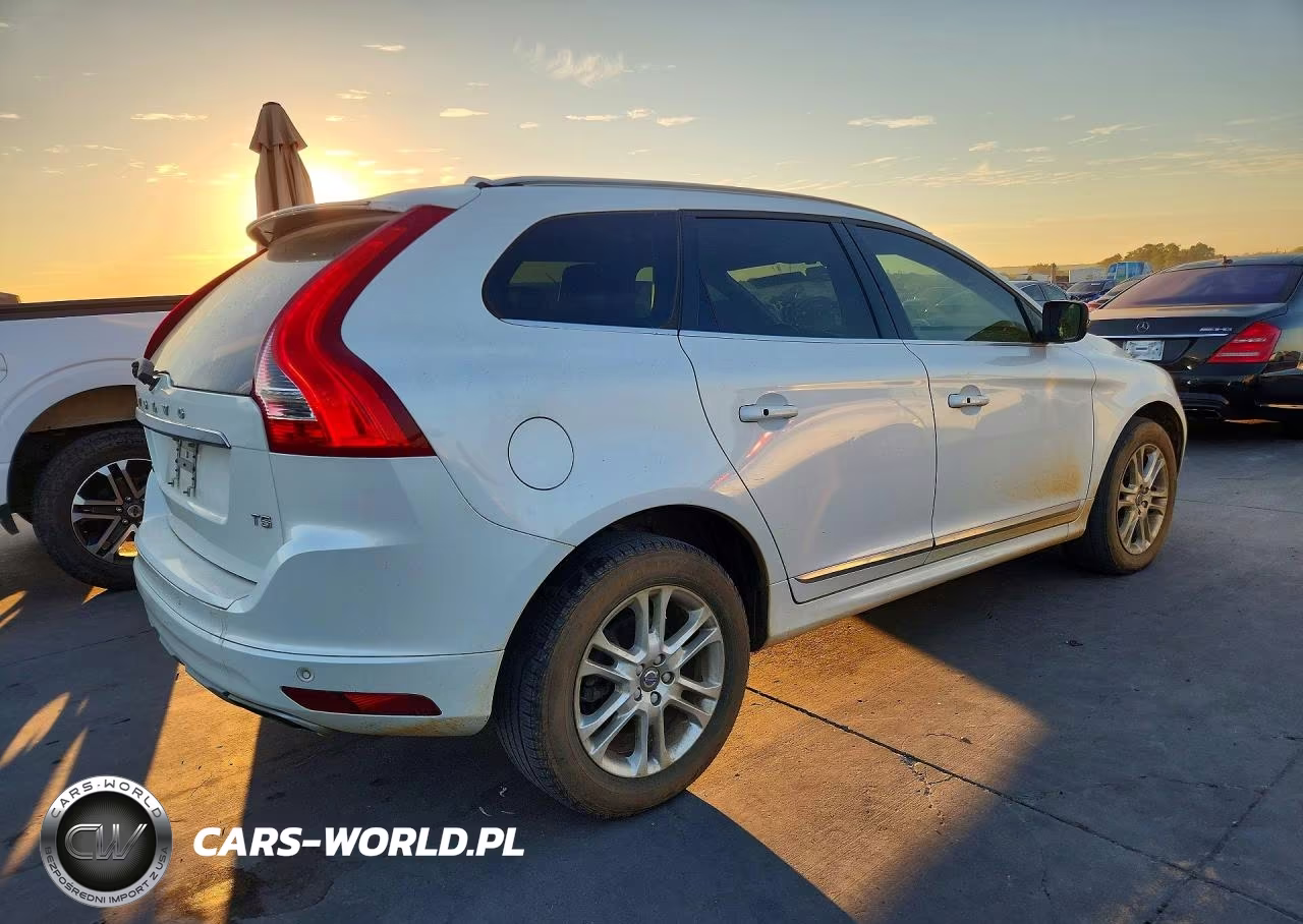 2016 Volvo Xc60 T5 Premier VIN:YV440MDK1G2928013 - 3