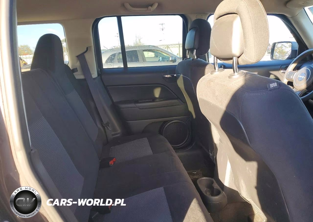2016 Jeep Patriot Sport VIN:1C4NJRBB4GD632346 - 11