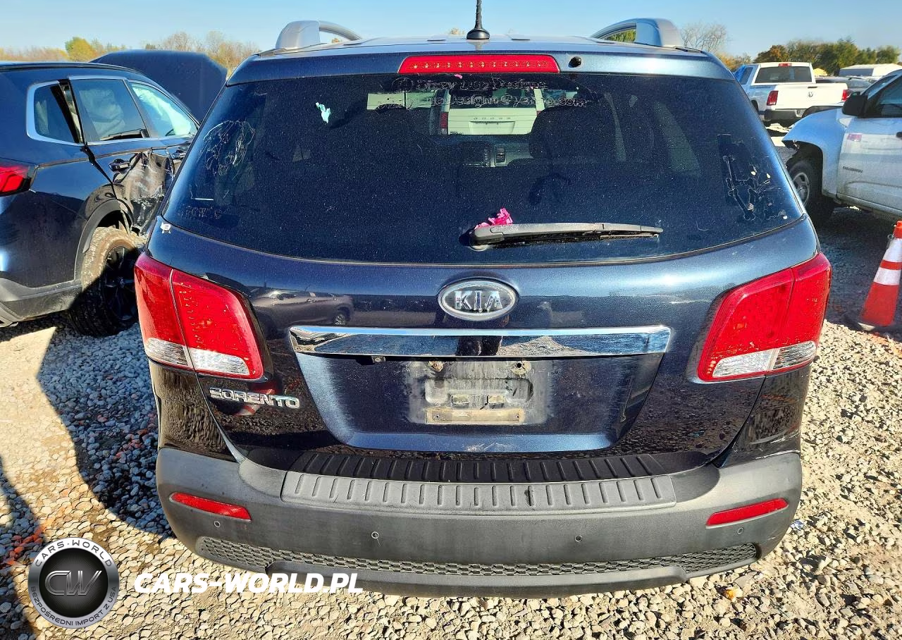 2013 Kia Sorento Lx VIN:5XYKT3A6XDG348781 - 6