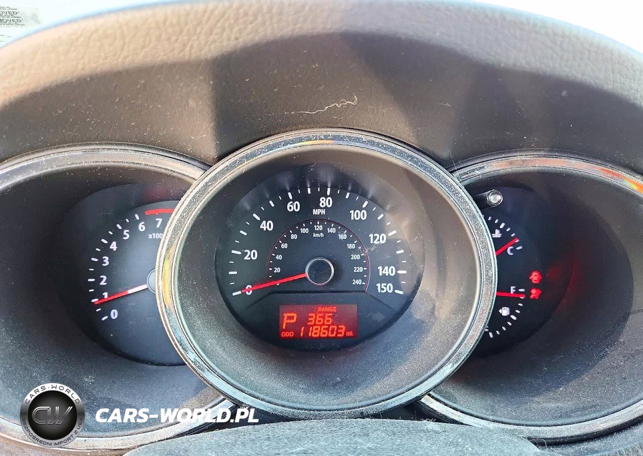 2013 Kia Sorento Lx VIN:5XYKT3A6XDG348781 - 9