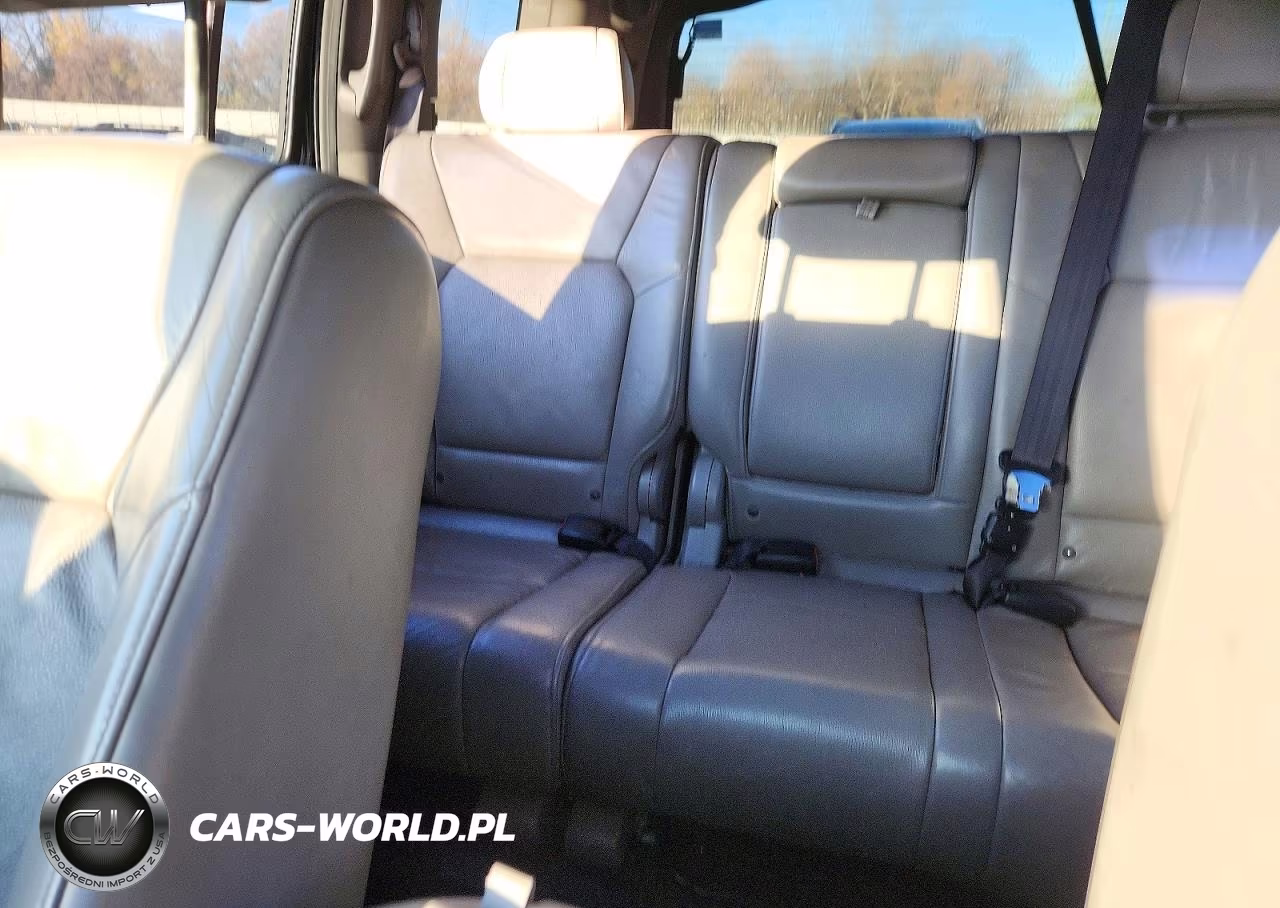 2011 Honda Pilot Exln VIN:5FNYF4H77BB018980 - 10