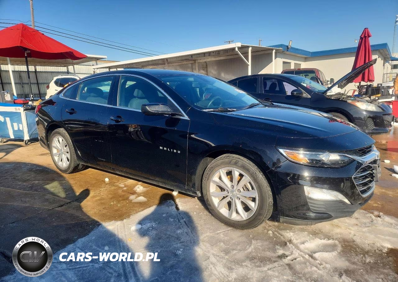 2020 Chevrolet Malibu Lt VIN:1G1ZD5ST3LF061675 - 4