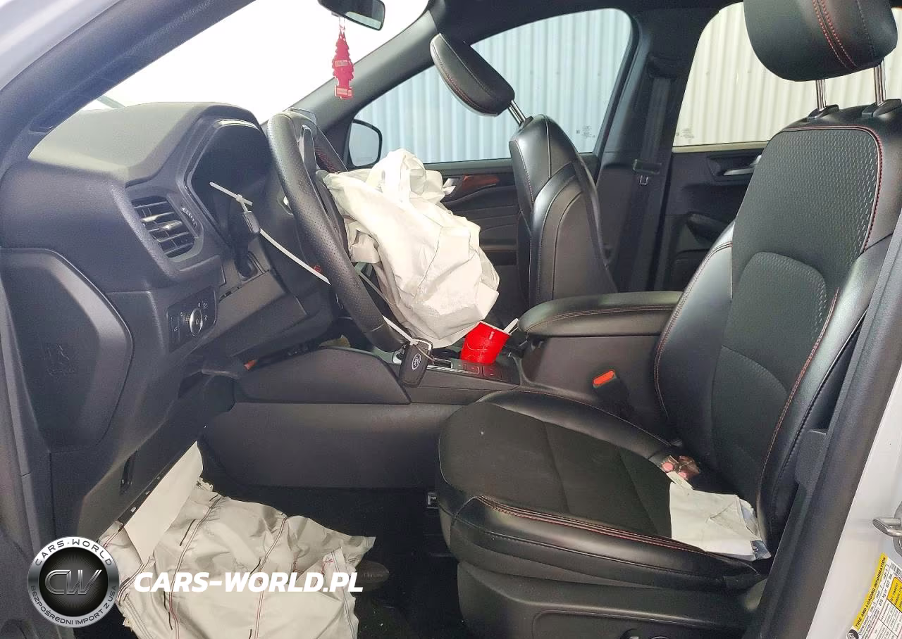 2025 Ford Escape St Line Select VIN:1FMCU9NA2SUA84353 - 7