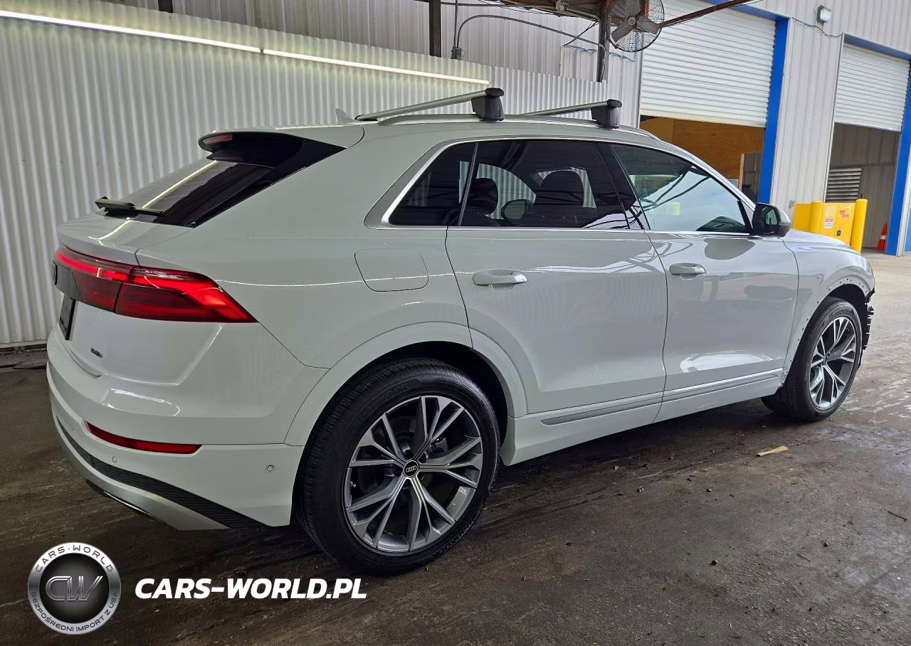 2026 Audi Q8 Premium Plus VIN:WA1BVBF12TD034020 - 3