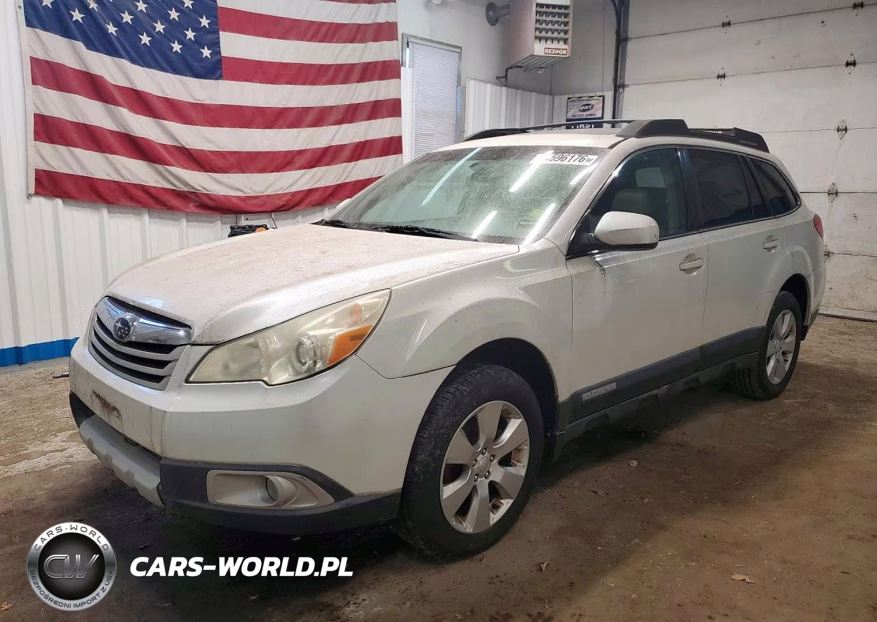 2011 Subaru Outback 2.5I Limited