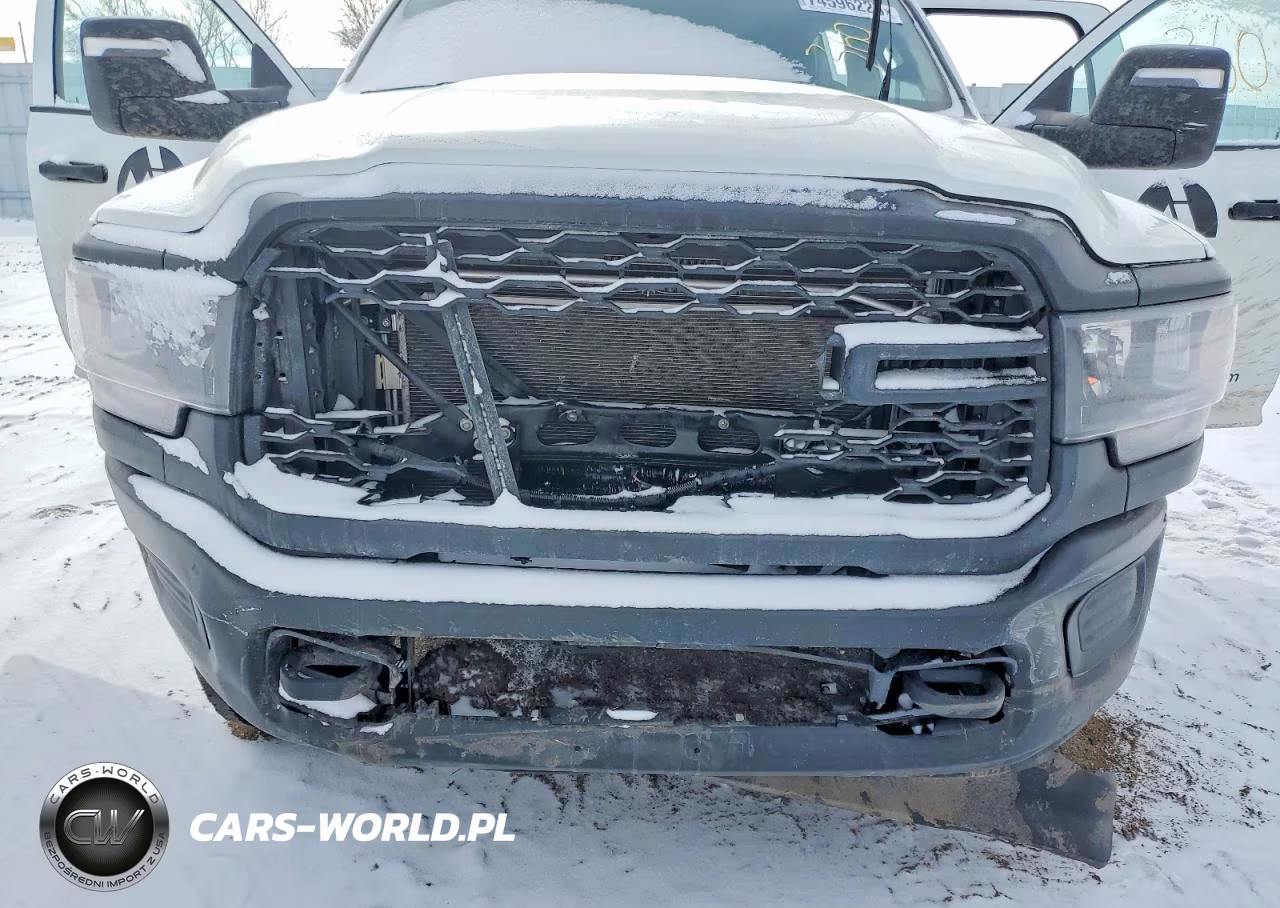 2024 Ram 3500 Tradesman VIN:3C63R3GJ3RG404896 - 11