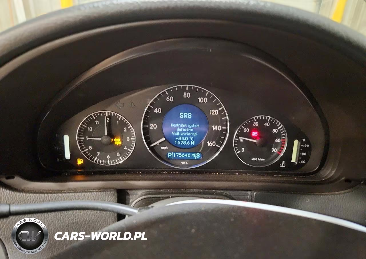 2003 Mercedes-Benz Clk 500 VIN:WDBTJ75J13F048871 - 9