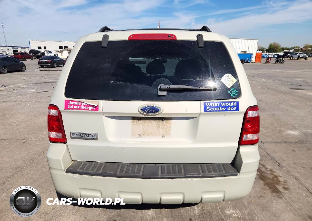 2008 Ford Escape Xlt VIN:1FMCU03108KB35738 - 6