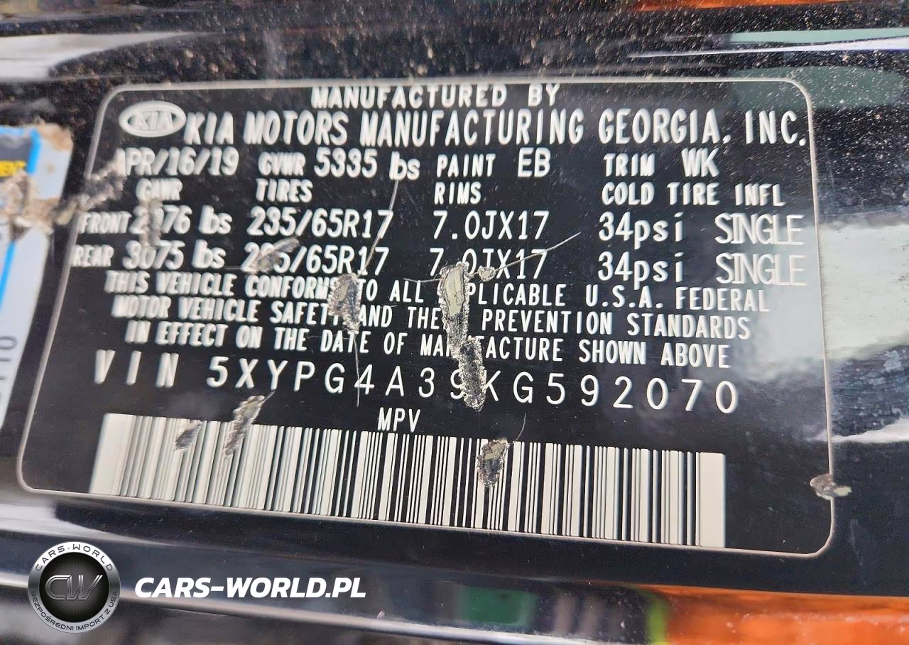 2019 Kia Sorento L VIN:5XYPG4A39KG592070 - 14