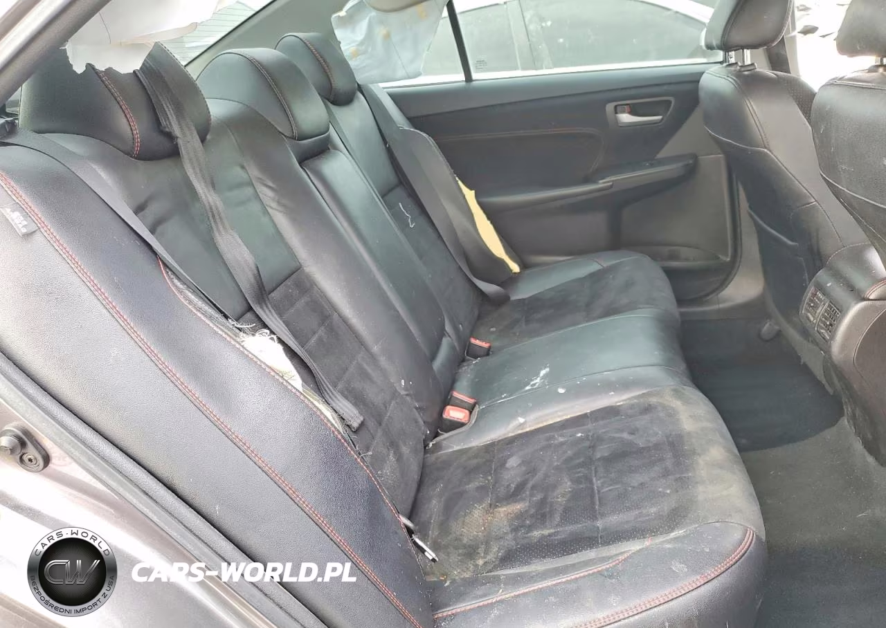 2017 Toyota Camry Le VIN:4T1BF1FK4HU303952 - 10