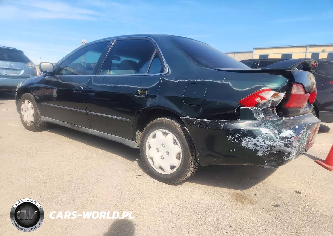 1999 Honda Accord Lx VIN:JHMCG5642XC034013 - 2