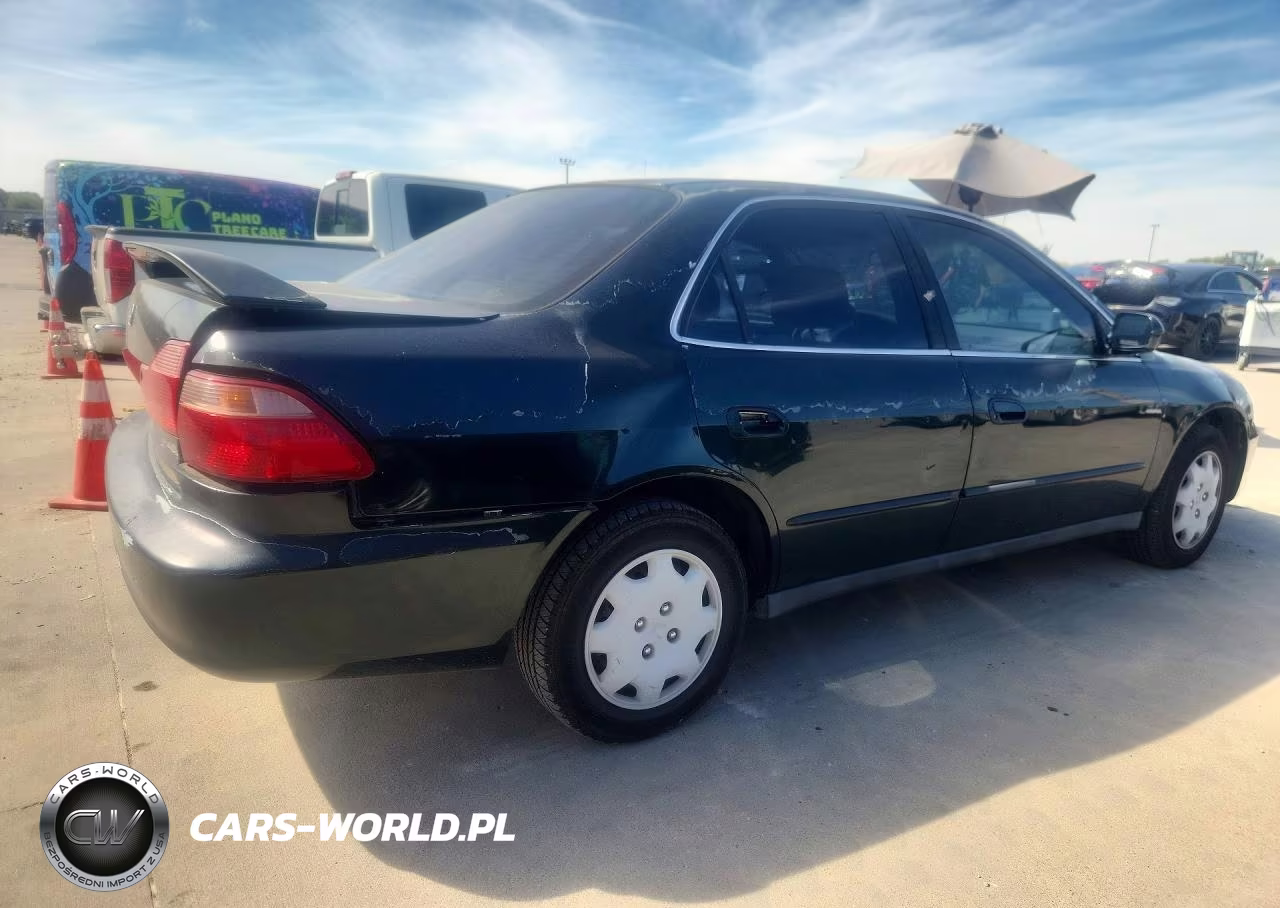 1999 Honda Accord Lx VIN:JHMCG5642XC034013 - 3
