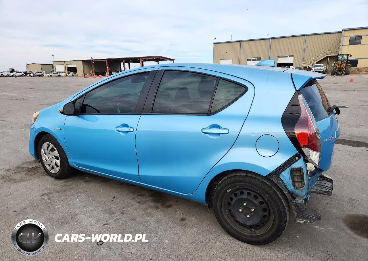 2015 Toyota Prius C Two VIN:JTDKDTB37F1108415 - 2