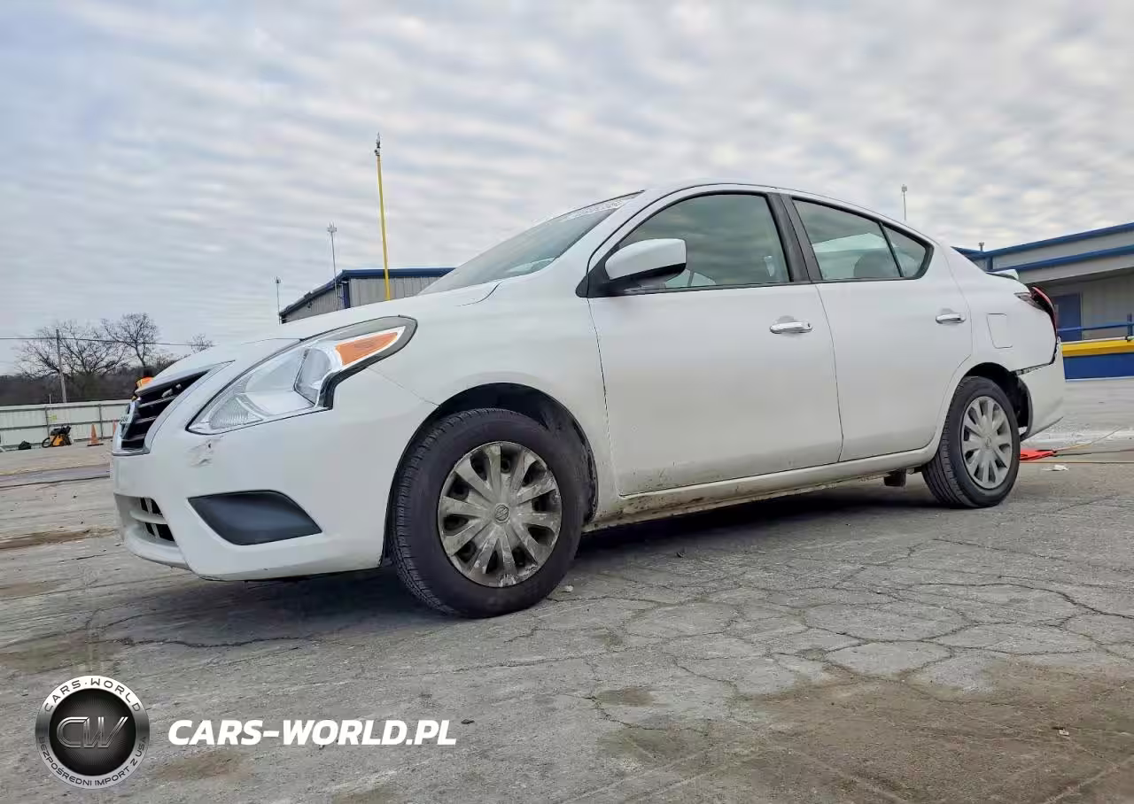 2018 Nissan Versa S
