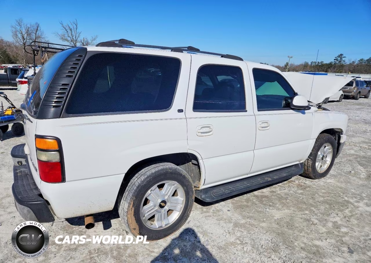 2004 Chevrolet Tahoe C1500 VIN:1GNEC13Z54J211179 - 3
