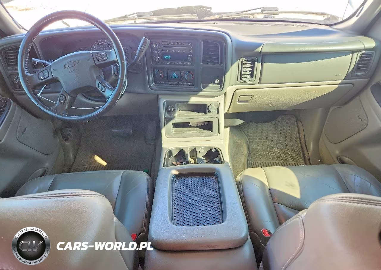 2004 Chevrolet Tahoe C1500 VIN:1GNEC13Z54J211179 - 8