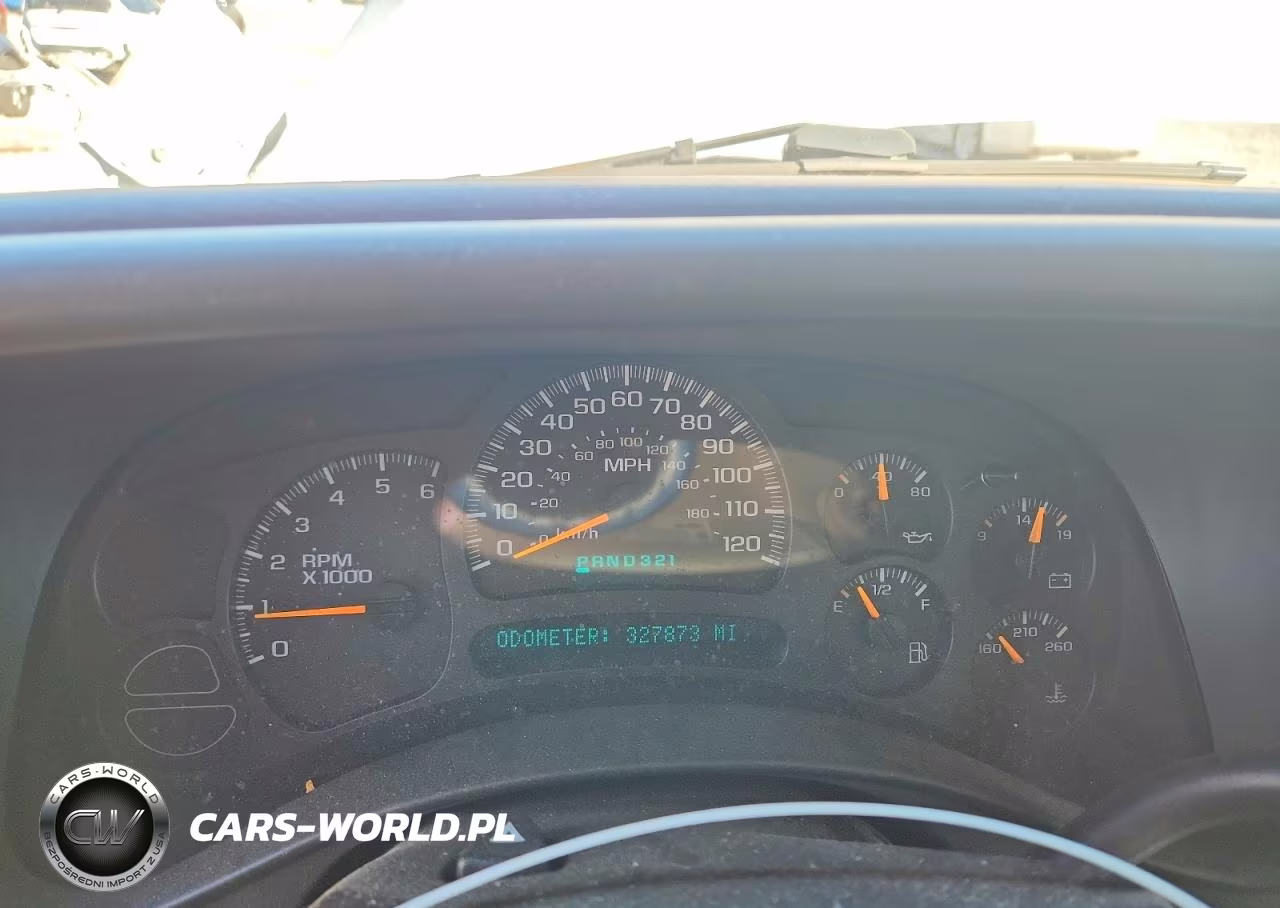 2004 Chevrolet Tahoe C1500 VIN:1GNEC13Z54J211179 - 9