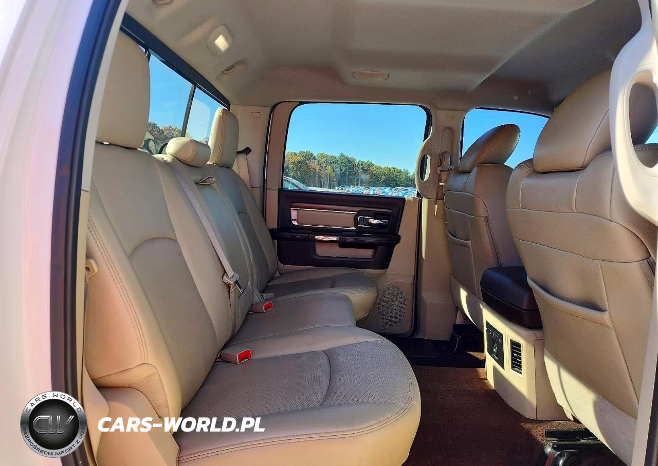 2015 Ram 1500 Laramie VIN:1C6RR7NT7FS512030 - 10