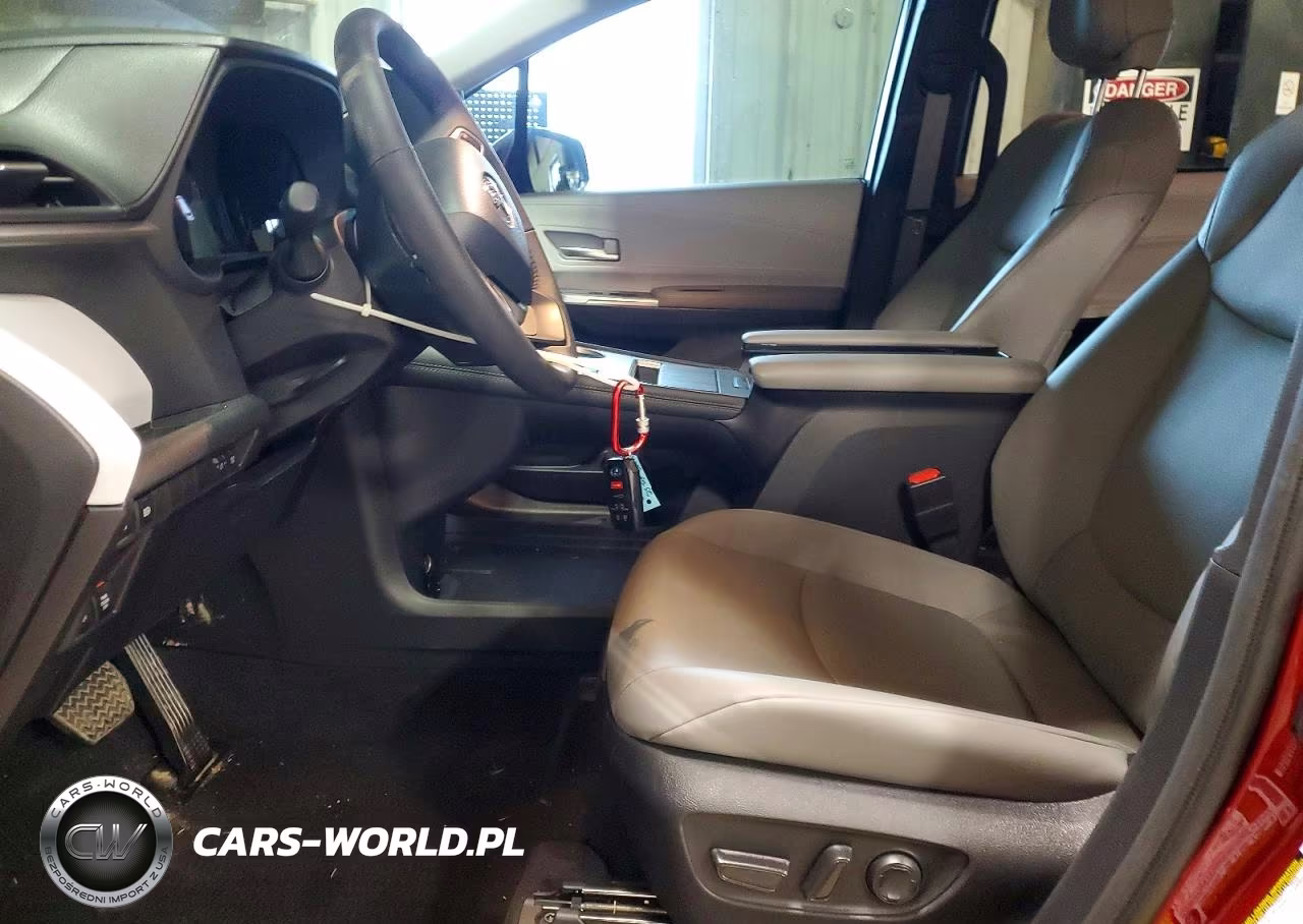2025 Toyota Sienna Xle VIN:5TDYRKEC4SS287026 - 7