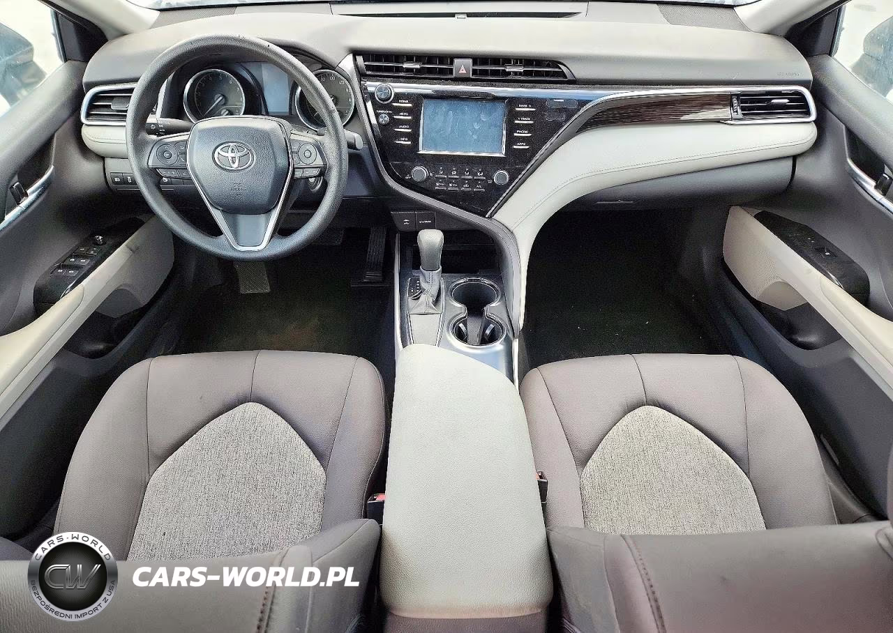 2018 Toyota Camry Le VIN:4T1B11HK7JU634297 - 8