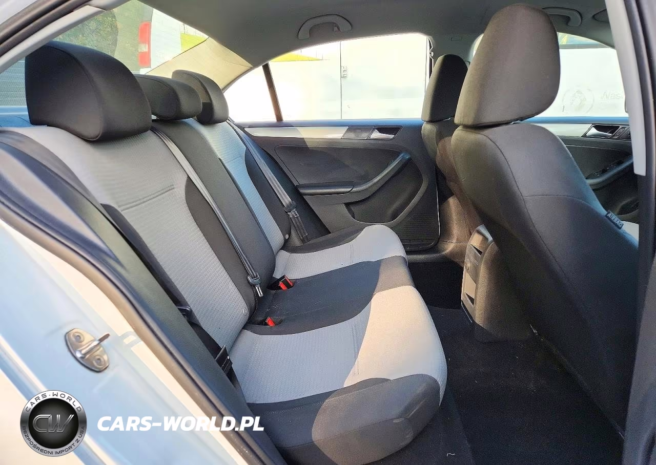 2017 Volkswagen Jetta S VIN:3VW2B7AJ5HM353116 - 10