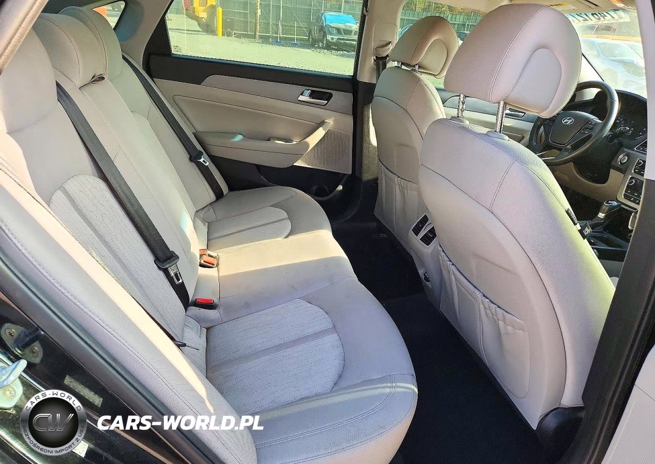 2017 Hyundai Sonata Plug-In Hybrid VIN:KMHE14L28HA065476 - 10